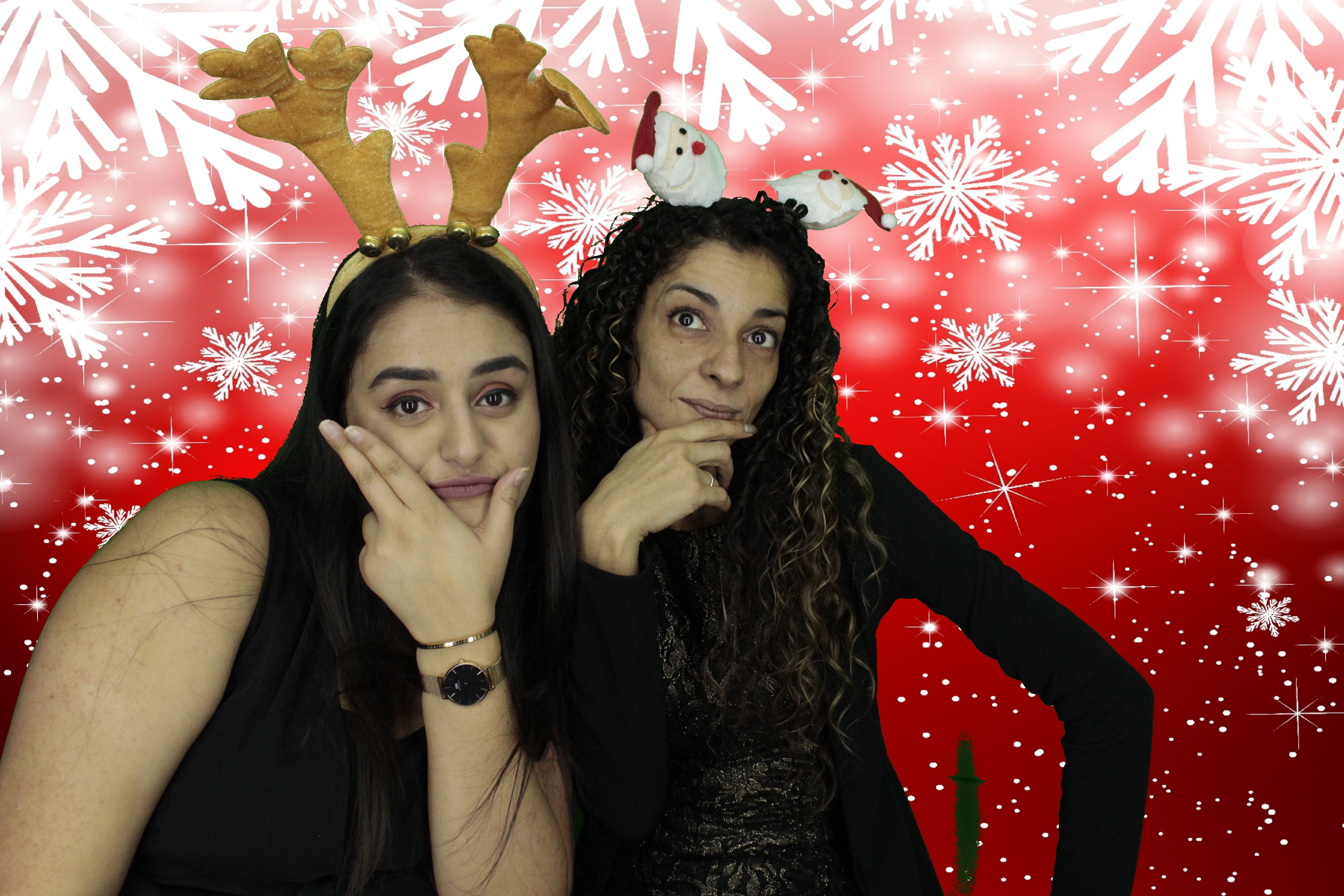 Silvermere Christmas Party | View more photos from the event at gallery.myphotoboothexperience.co.uk/u/MyPhotoBoothExperienceLtd/Silvermere-Christmas-Party-3
